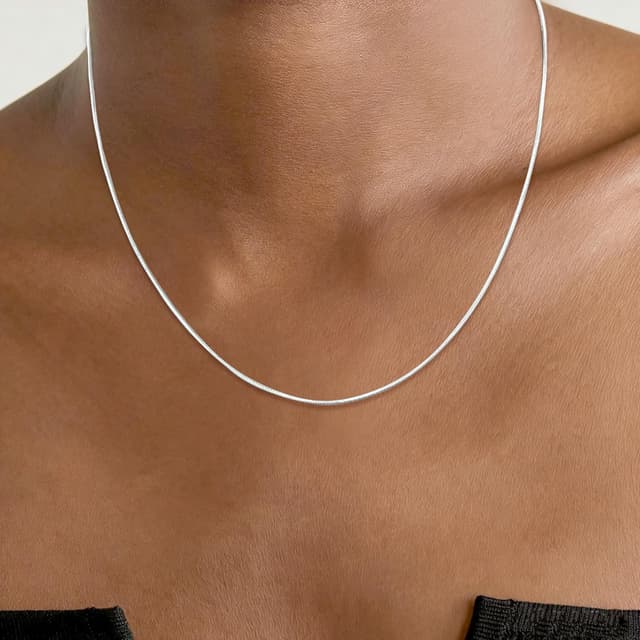 Detalle 2 de Kraven Feine 925 Silber Halskette 50 cm