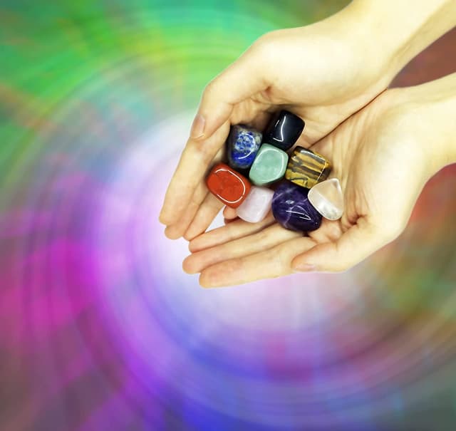 Detalle 2 de Bella Jade lot de 7 pierres semi-précieuses en pierre de paume