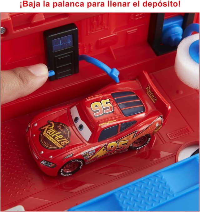 Detalle 2 de Mattel Cars Camión Mack 🚚 Pista y Lanzadores para Jugar
