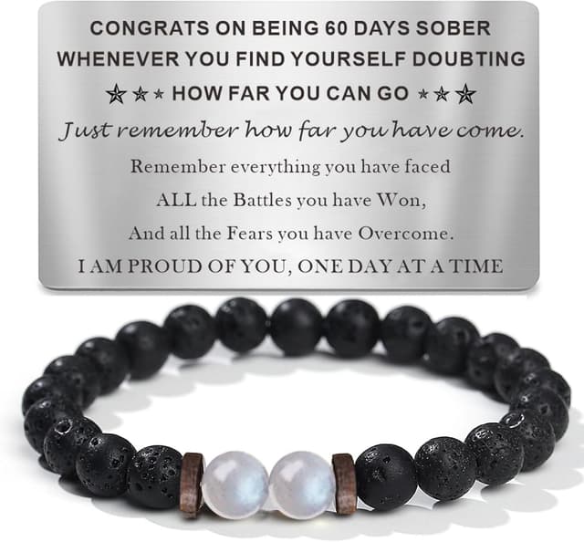 Detalle de TOLOWOBK sobriety bracelet with 60 days