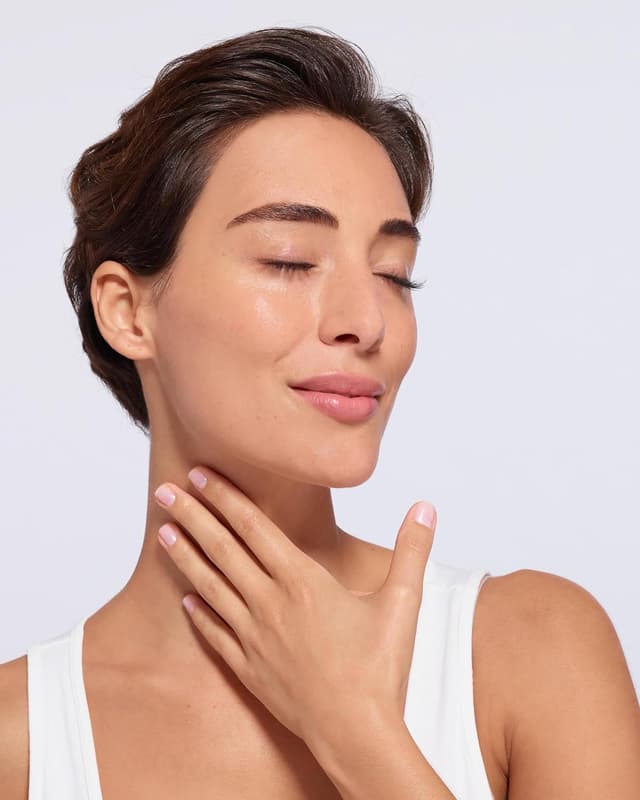 Thumbnail 6 de L'Oréal Paris Revitalift Hyaluron Sofort Effekt Serum (Anti-Aging) mit Hyaluronsäure & Pro-Elastin, 30 ml – Packung mit 2