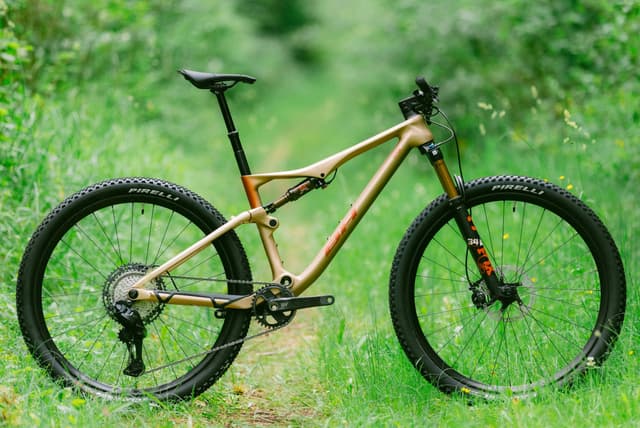 Detalle 2 de BH LYNX RACE 9.2 Bicicleta de montaña 29"