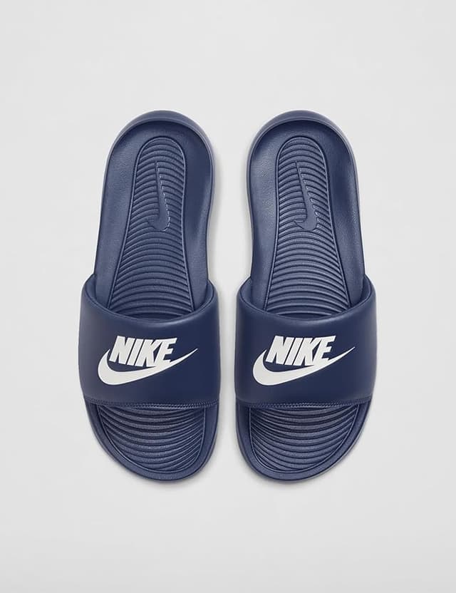Detalle 2 de NIKE Victori One Chanclas hombre 52,5 EU
