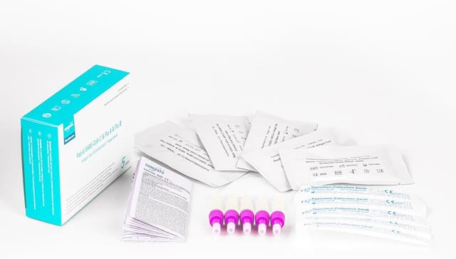 Thumbnail 1 de EUROPAPA 15x Corona Laientest 3in1 Schnelltest