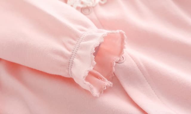 Detalle 2 de KIDDLETOWN Baby Clothes Long Sleeve Romper (Organic Cotton) – cartoon footed bodysuit for 6–9 months