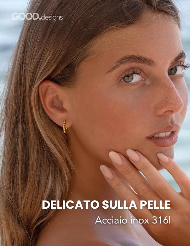 Detalle 2 de Orecchini a cerchio da donna in acciaio inossidabile con sfere (15 mm) mini: oro, oro rosa o argento, impermeabili e ipoallergenici