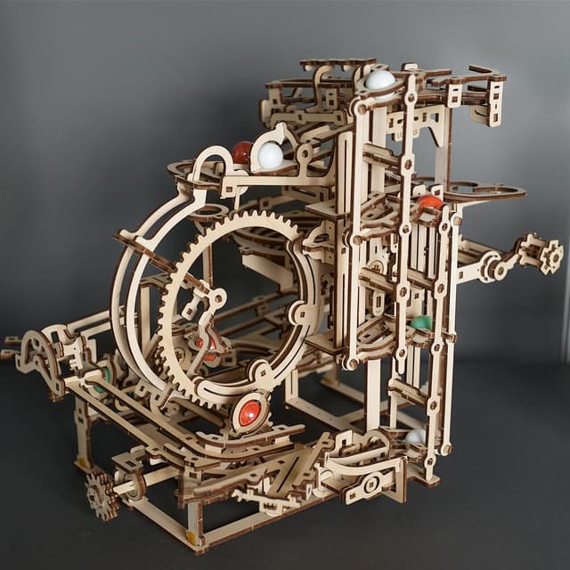 Thumbnail 6 de UGEARS Wooden Marble Run 355 pcs