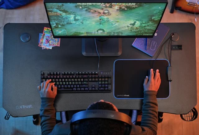 Thumbnail 17 de Trust GXT709 Luminus RGB Gaming-Schreibtisch (120 x 60 cm) in Schwarz