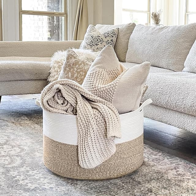 Detalle de TIMEYARD Aufbewahrungskorb Kinderzimmer – großer Wäschekorb aus Baumwollgeflecht (55 x 55 x 35 cm), braun