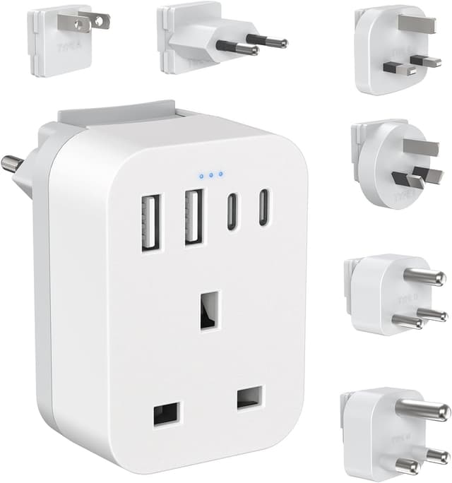 Detalle de UK to Worldwide Travel Adapter Set with 6 removable plugs and 4 USB ports (2 USB-C)