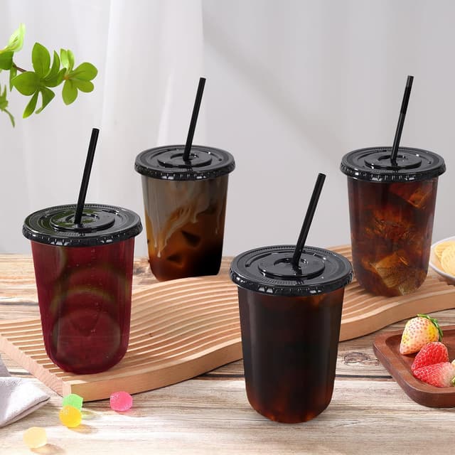 Detalle 2 de tchrules 100 Set 16oz Plastic Cups with Lids and Straws (Black Clear Iced Coffee Cups)