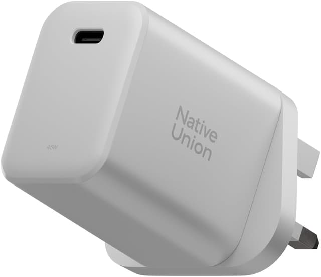 Detalle de Native Union Fast GaN Charger PD 45W (White) – Ultra-compact USB-C Power Delivery