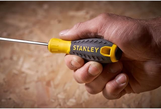 Detalle 2 de STANLEY STHT0-62141 juego de destornilladores 34 piezas