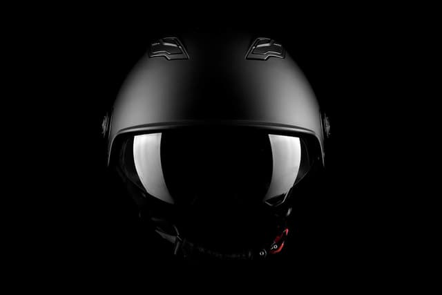 Detalle de WESTT Escape I casco skate 550 g