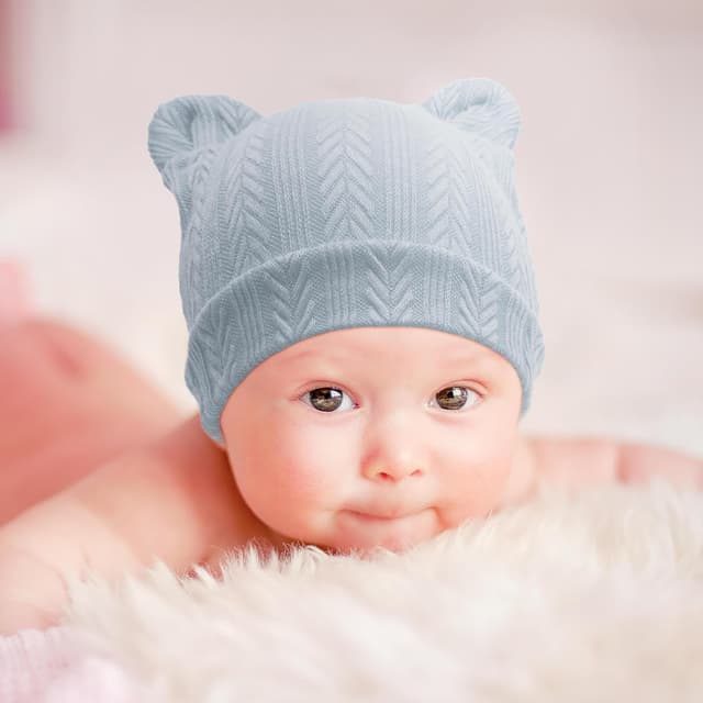 Detalle de DRESHOW Newborn Beanie Hat and Gloves (96% cotton, 0–6 months) – 4 hats & 4 mittens