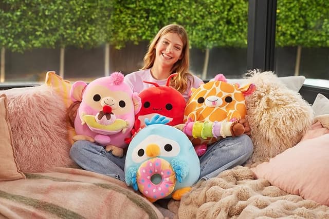 Detalle 2 de ZURU Snackles Humphrey peluche 35 cm con accesorio