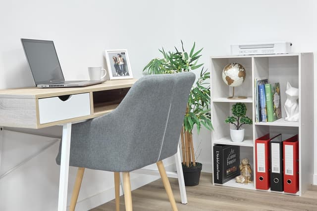 Detalle 2 de Iris Ohyama CX-23C scaffale angolare da parete 60 cm, 5 livelli in legno bianco