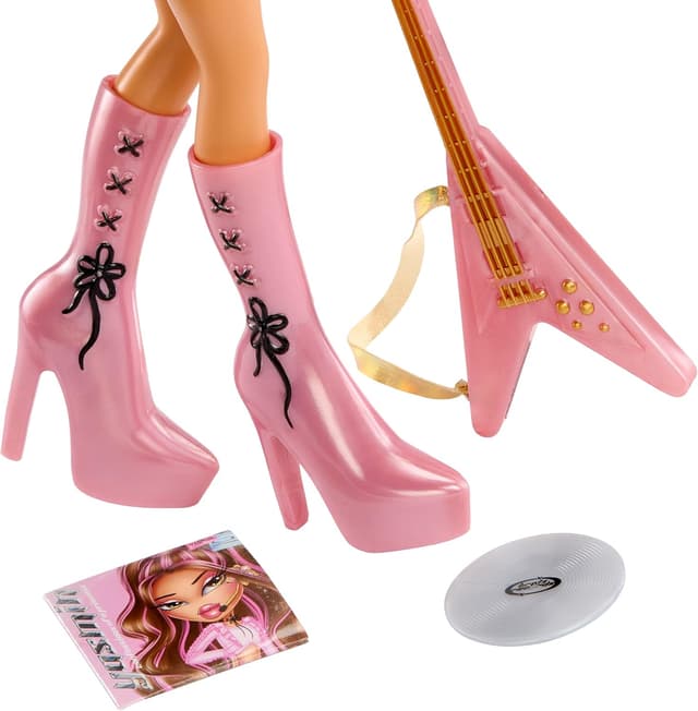 Detalle 2 de BRATZ Yasmin Poupée Pop Starz 🎤