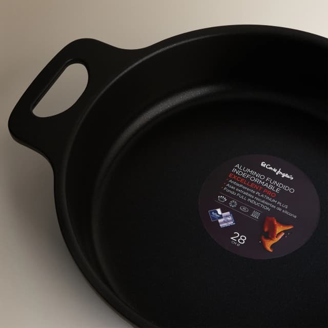 Detalle de El Corte Inglés Cacerola baja Excellent Pro 24 cm