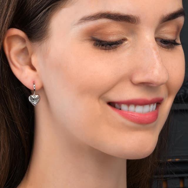 Detalle 2 de Diamante Treats orecchini pendenti a cuore in argento 925 rodiato