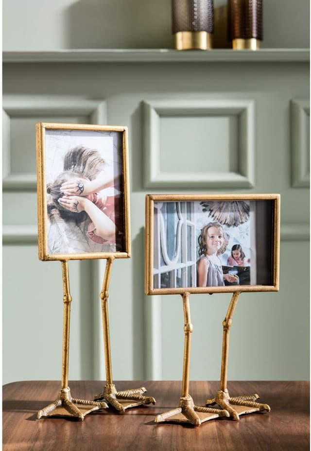 Detalle 2 de Kare Design Cadre Duck Feet doré 10x15 cm : un cadre photo en forme de pattes de canard