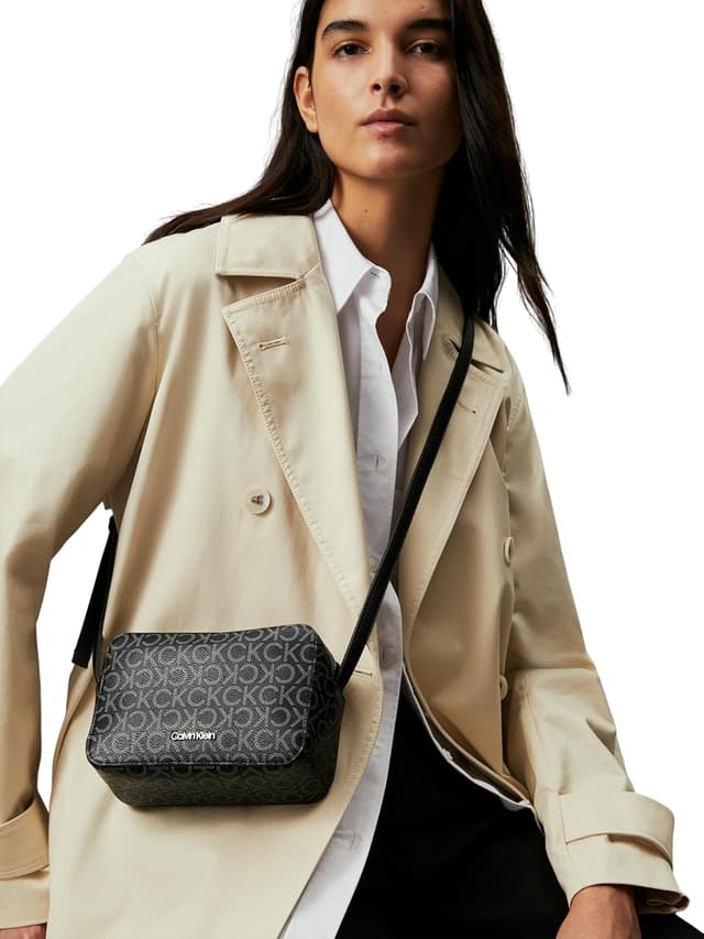 Thumbnail 3 de Calvin Klein Ck Must Camera Bag bandolera Negro 1 unidad