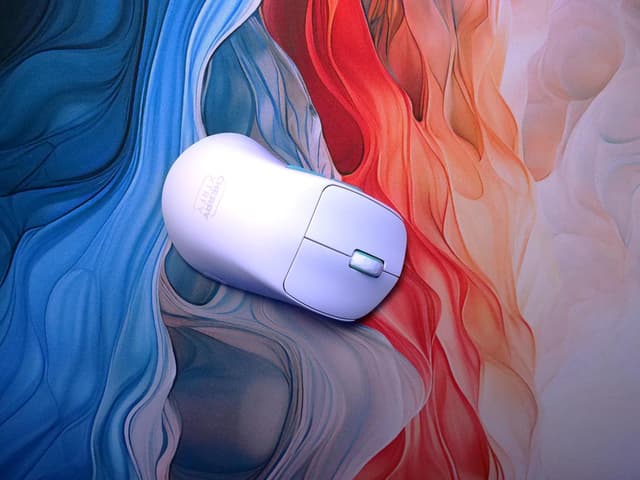 Detalle 2 de CHERRY XTRFY M64 Wireless Gaming-Maus – ultraleicht, weiß 🖱