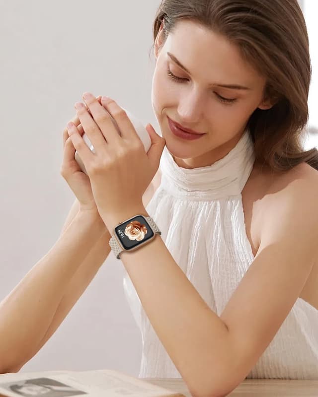 Detalle 2 de Cinturino magnetico in nylon intrecciato Yoohoo per Apple Watch 49/46/45/44/42/41/40/38 mm (Solo Loop)