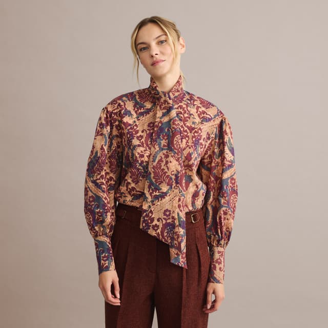 Detalle de Verhunt camisa de mujer con lazo 100% algodón