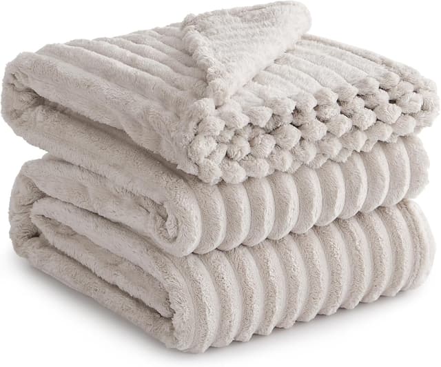 Detalle 2 de RUIKASI Fleece Throw Blanket 230x270cm 🛋