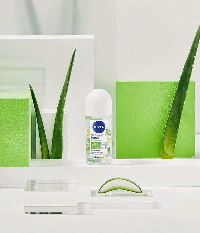 Thumbnail 2 de NIVEA NATURALLY GOOD Déodorant roll-on 50 ml