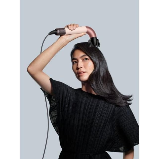 Detalle 2 de Dyson Supersonic r 1700 W rosa oro