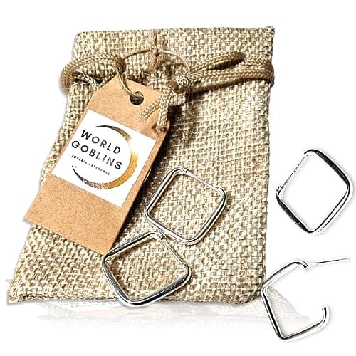 Detalle de WORLD GOBLINS Aro cuadrado 22 mm