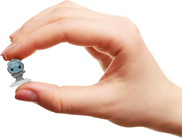 Detalle 2 de Funko Bitty Pop! Batman 85th Freeze 4PK mystery mini figures (DC Comics) – stackable shelf included