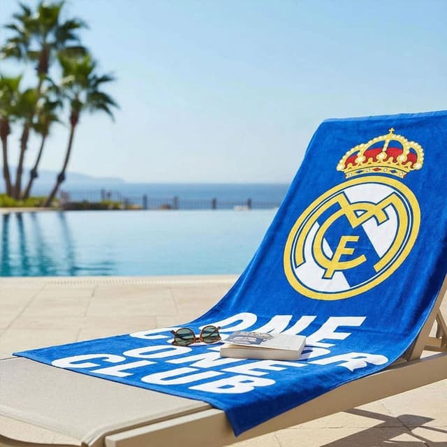 Thumbnail 5 de Toalla Real Madrid 90x180 diseño oficial