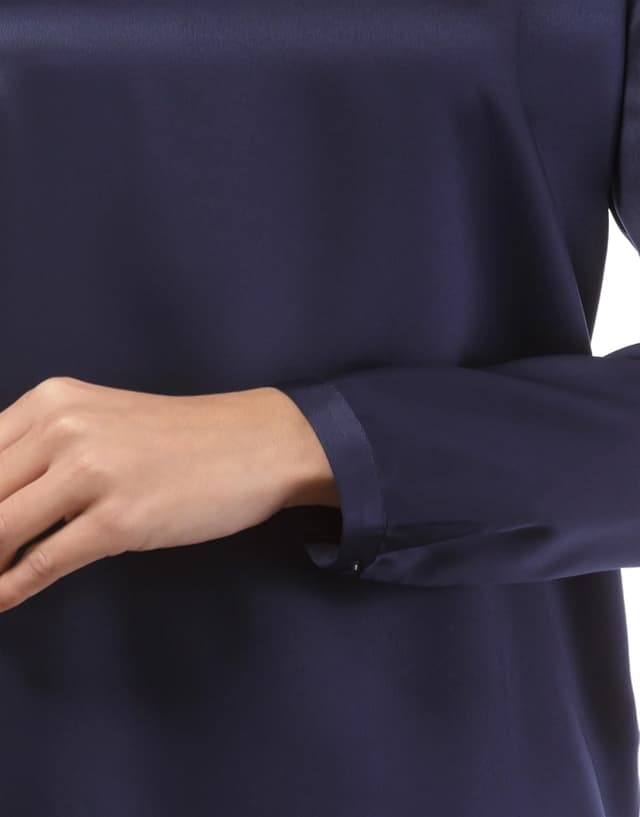 Detalle 2 de Chemisier léger cintré col rond