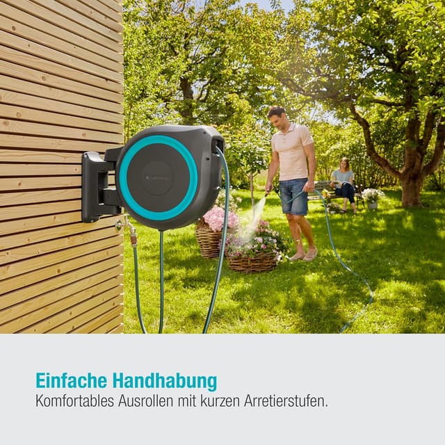 Detalle de Gardena Wand-Schlauchbox RollUp XL (türkis) 35 m inkl. 35 m Schlauch – schwenkbare Aufrolltechnik für große Gärten