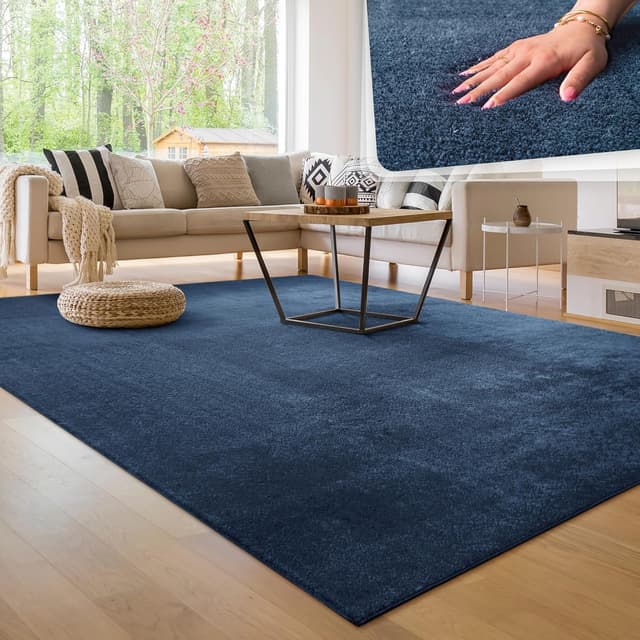 Detalle de Paco Home Tapis salon moelleux ultra doux à poils courts antidérapant, lavable 240×340 cm – Bleu marine