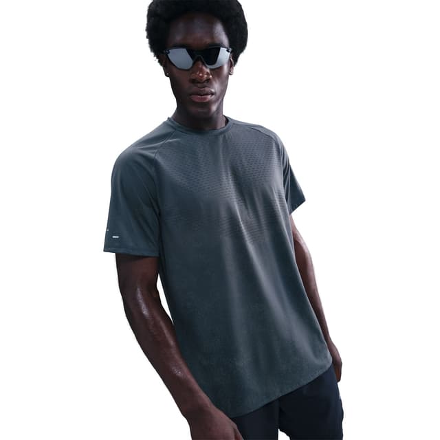 Imagen de Nike Stride Camiseta hombre en OfertitasTOP