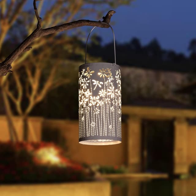 Detalle de Freekite Solar Lantern for Garden with Shepherd’s Hook (IP65) – metal outdoor decorative path light