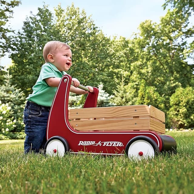 Thumbnail 6 de Radio Flyer vagón clásico caminador madera 1–4 años