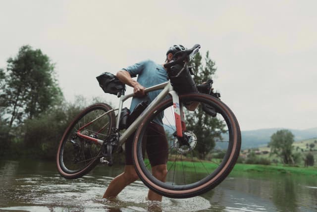 Thumbnail 4 de BH GRAVELX 1.5 Bicicleta gravel 1.050 g