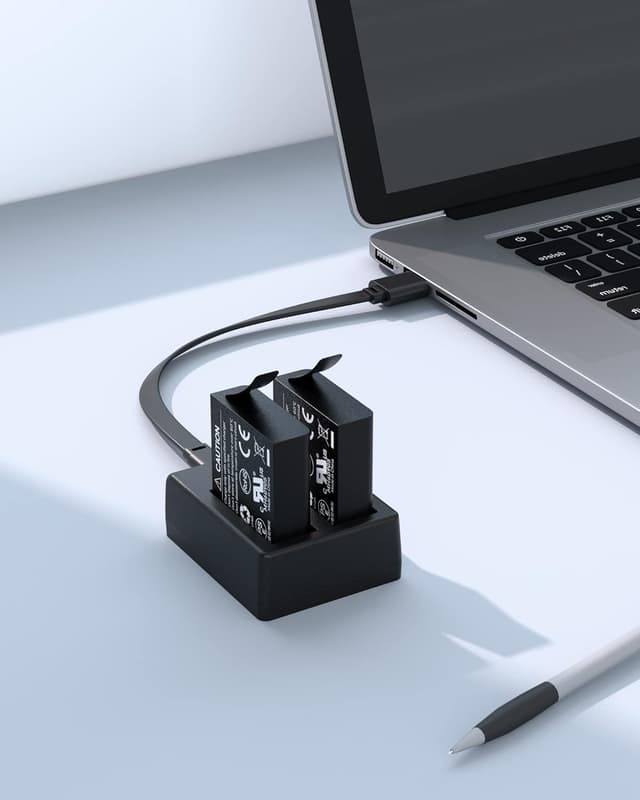 Detalle 2 de Batteries rechargeables Surfola (compatible Wolfang) 1350 mAh pour caméra sport – pack de 2 + chargeur USB double