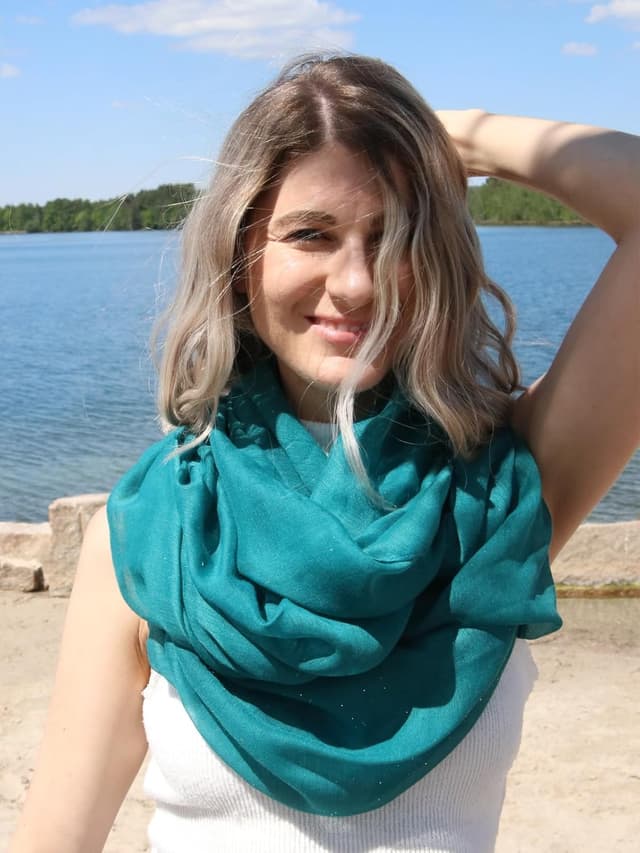 Thumbnail 2 de styleBREAKER Sciarpa a tubo effetto glitter 87x93 cm