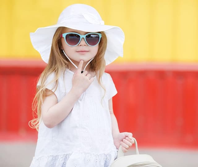Detalle 2 de Baby Girl Sun Hat with UPF 50+ Bucket