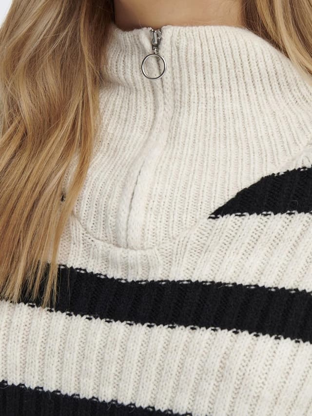 Detalle de ONLY Onlleise Freya LS Zip High Neck Jumper