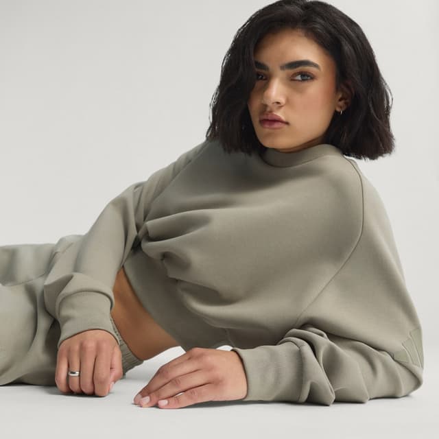 Detalle de Sudadera holgada Soft Lux Adidas verde