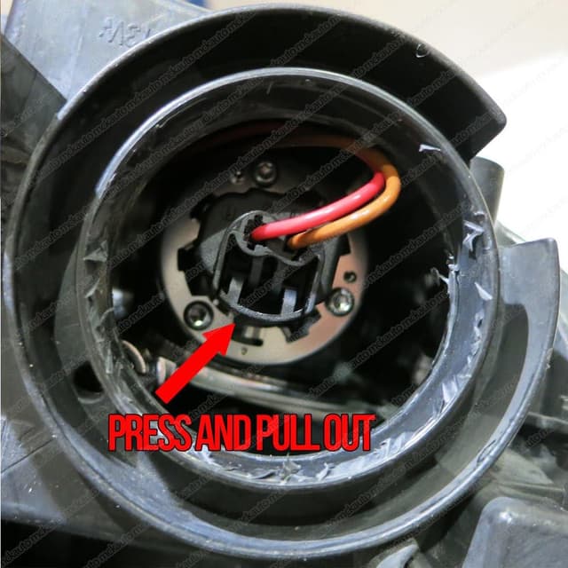 Detalle de MCK Auto P13W LED Canbus bulbs for DRL (daytime running lights) – white, 2 pack