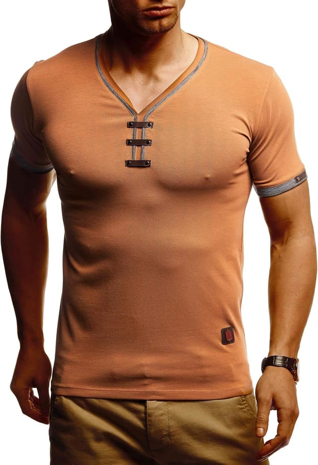 Detalle de Leif Nelson Maglietta Uomo V-Neck in cotone: basic estiva a manica corta