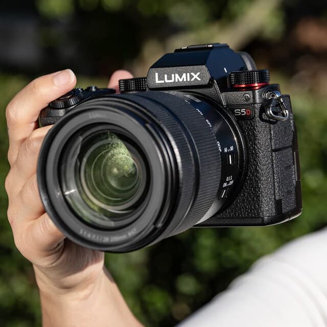 Thumbnail 6 de Cámara Panasonic DC-S5D Evil con Objetivo S-R1840 📸